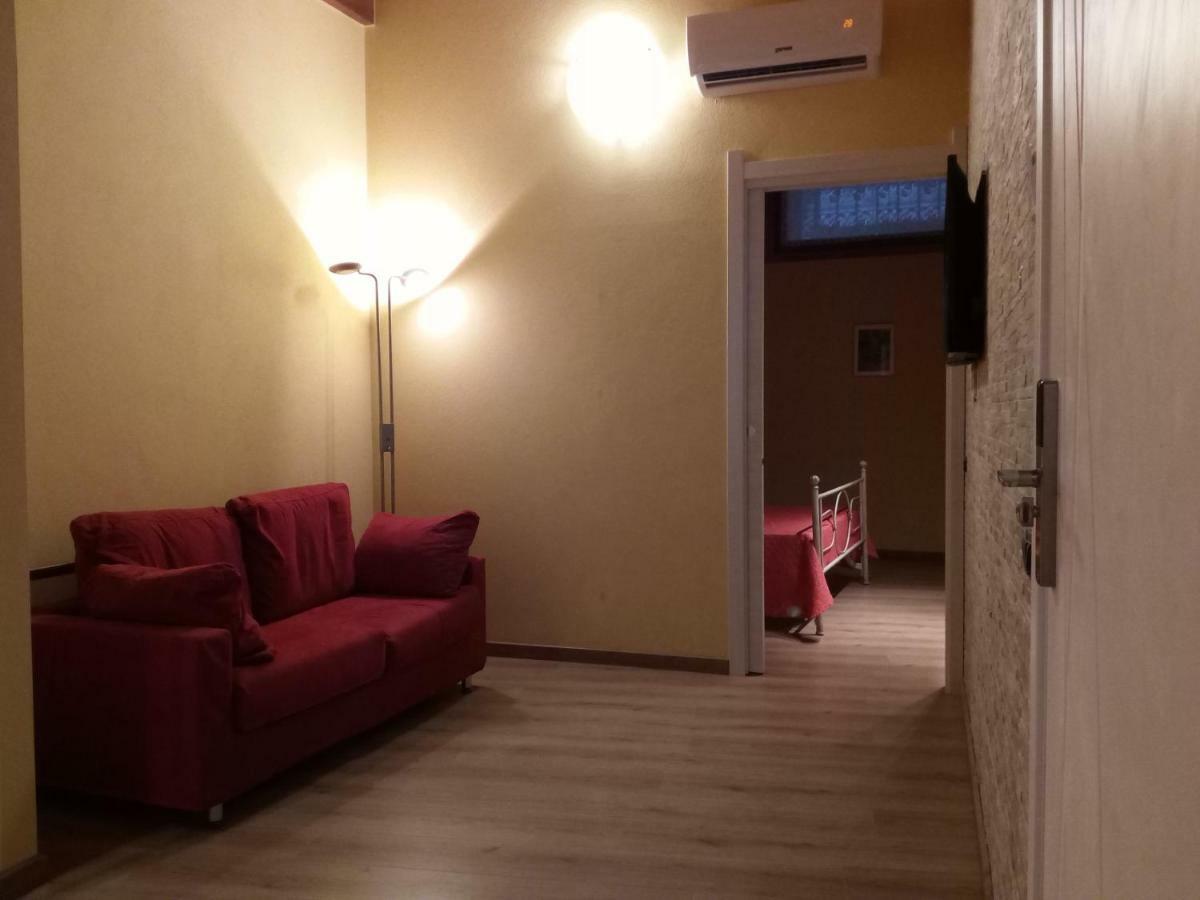 Apartment Manoel Cagliari Centro Storico City Centre Iun P1986 Luaran gambar